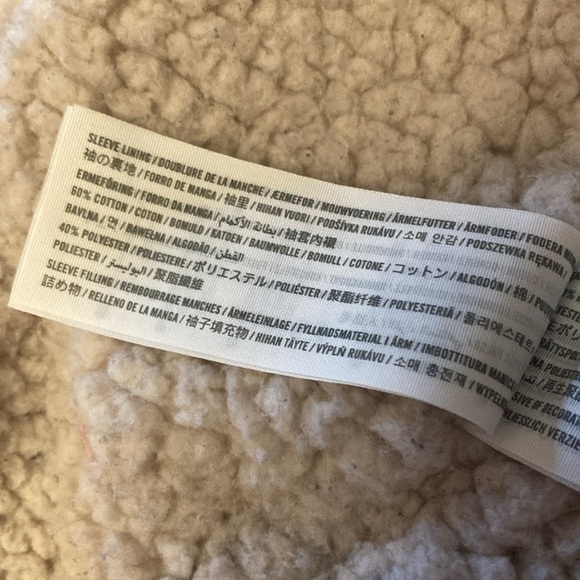 Hollister flannel Sherpa lined plaid jacket women’s large black red - Picture 6 of 10